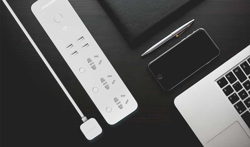 PHICOMM DC1 PLUG-IN INTELLIGENT CONTROL 4 SETS OF USB CHARGING PORT